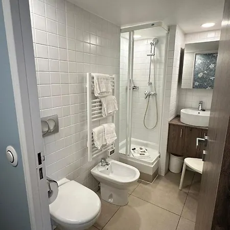 Inter-residences Aupres Multiresidence De L'elysee 4* 巴黎