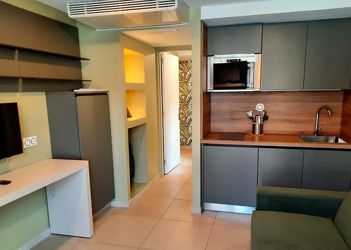 Inter-residences Aupres Multiresidence De L'elysee Lägenhetshotell