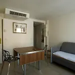 Inter-residences Aupres Multiresidence De L'elysee 公寓式酒店 巴黎