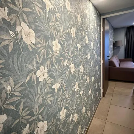 Inter-residences Aupres Multiresidence De L'elysee 4* Paryż