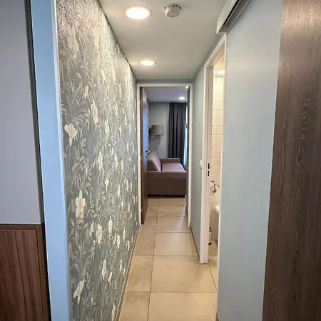 Aparthotel Inter-residences Aupres Multiresidence De L'elysee Paris